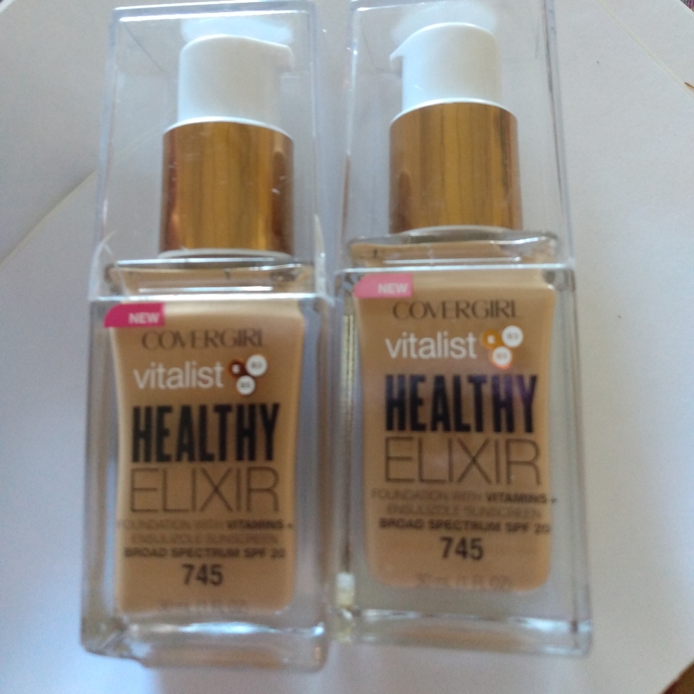 2 CoverGirl Foundation